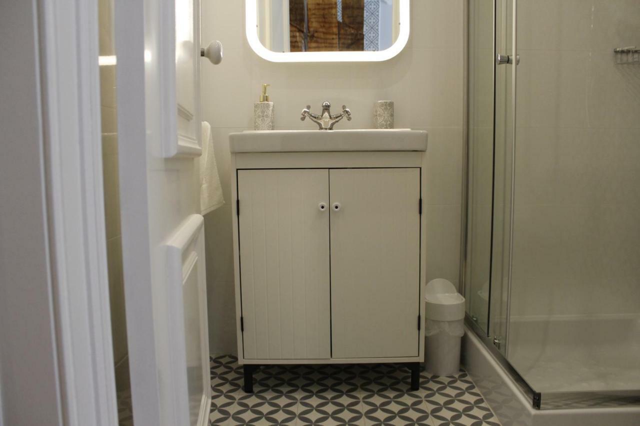 Augusta Street 213 - 2 Dto Apartment Lisbon Bagian luar foto